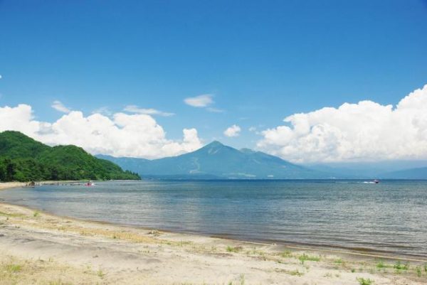 猪苗代湖湖水浴場開き